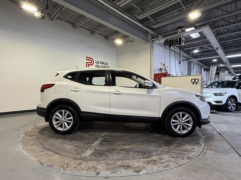 Nissan Qashqai SV 2017 d&rsquo;occasion à vendre - 2