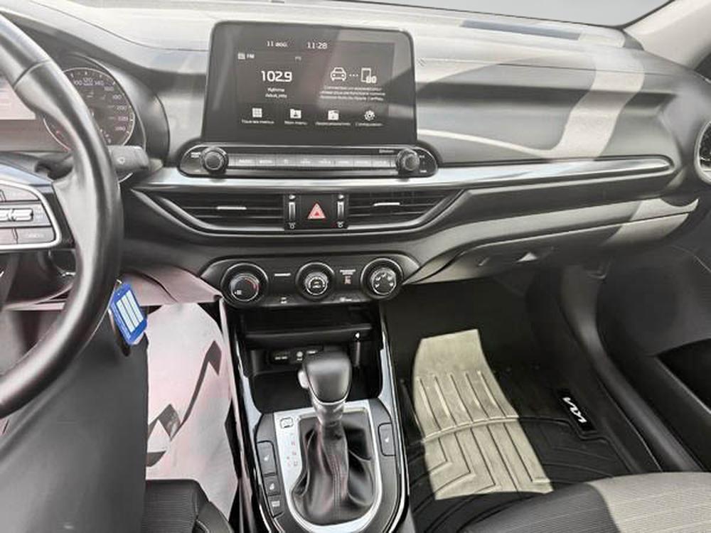 Kia Forte EX 2019 d&rsquo;occasion à vendre - 29
