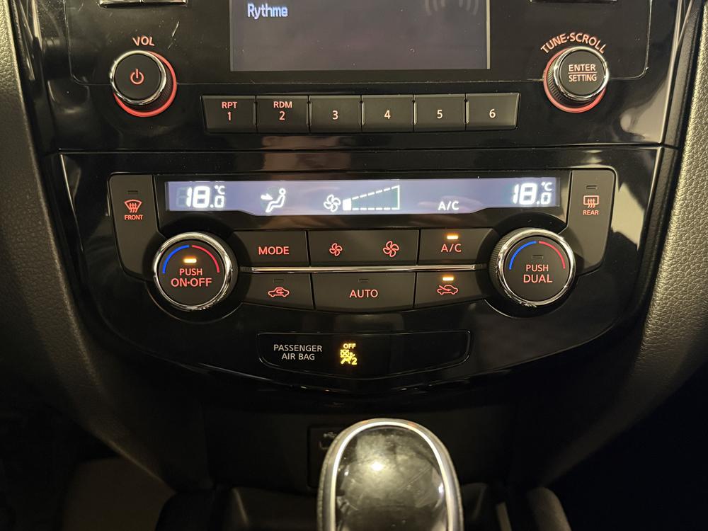 Nissan Qashqai SV 2017 d&rsquo;occasion à vendre - 29