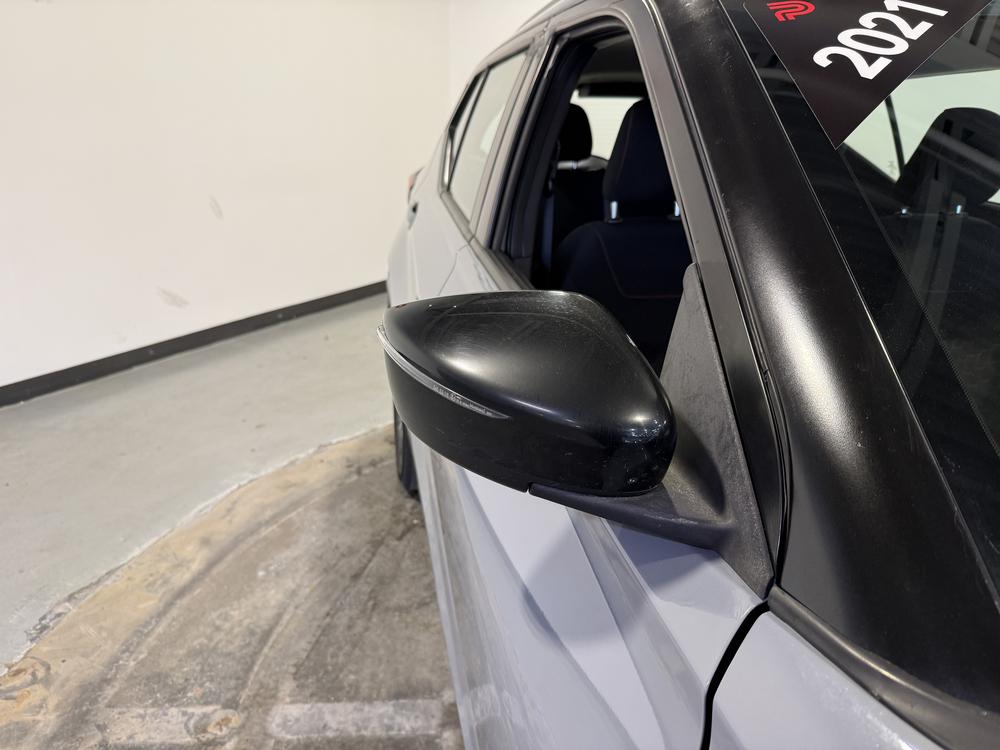 Nissan Kicks SR 2021 d&rsquo;occasion à vendre - 11