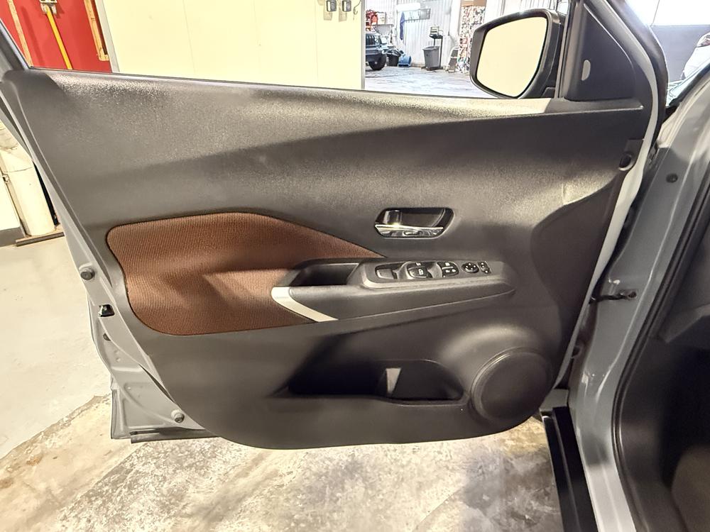 Nissan Kicks SR 2021 d&rsquo;occasion à vendre - 13