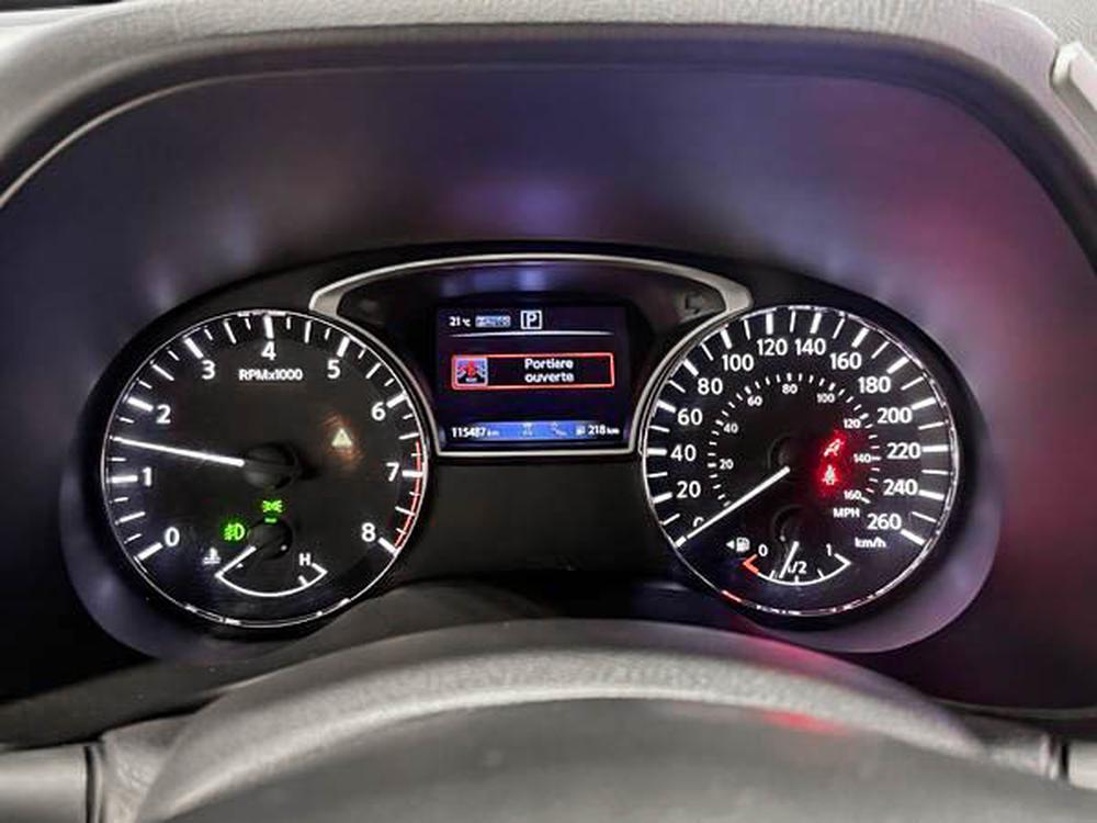 Nissan Pathfinder RockCreek 2019 d&rsquo;occasion à vendre - 24