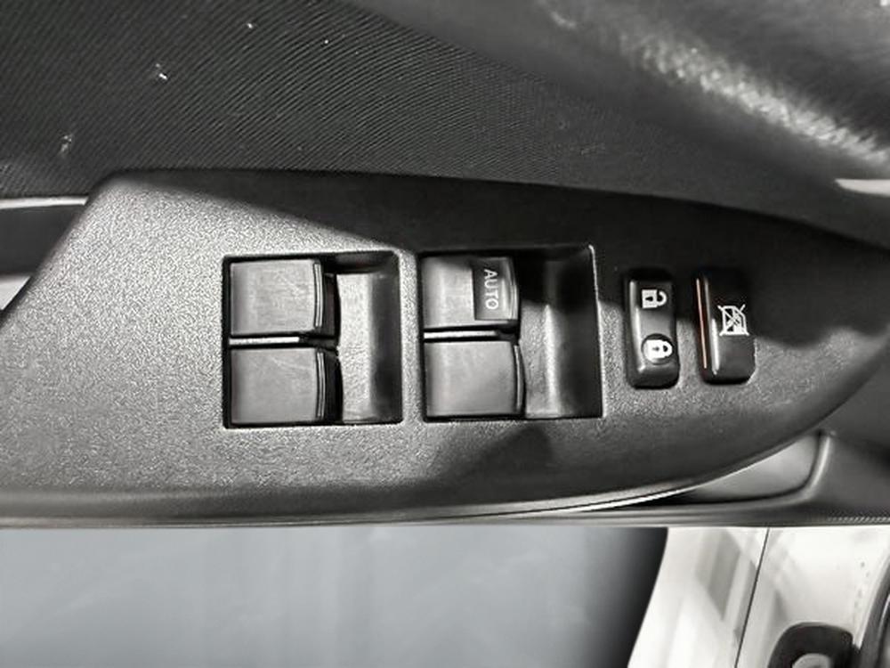 Toyota Corolla S 2012 d&rsquo;occasion à vendre - 16