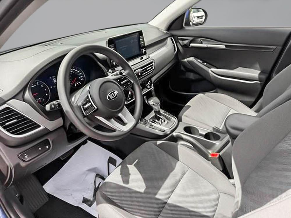 Kia Seltos LX FWD 2021 d&rsquo;occasion à vendre - 19