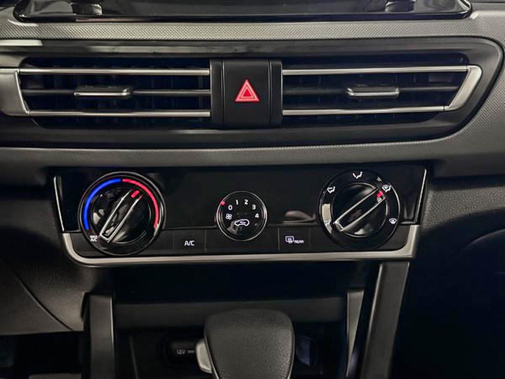 Kia Seltos LX 2023 d&rsquo;occasion à vendre - 27