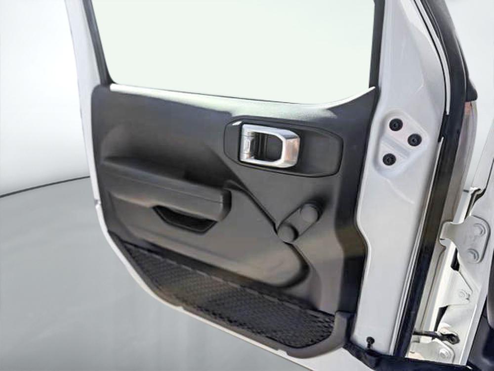 Jeep Wrangler SPORT 2023 d&rsquo;occasion à vendre - 11