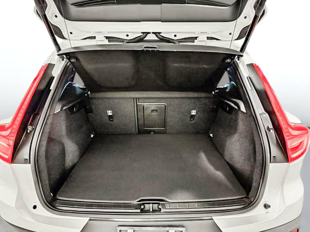 Volvo XC40 T5 Momentum 2022 à vendre à Trois-Rivières - 31