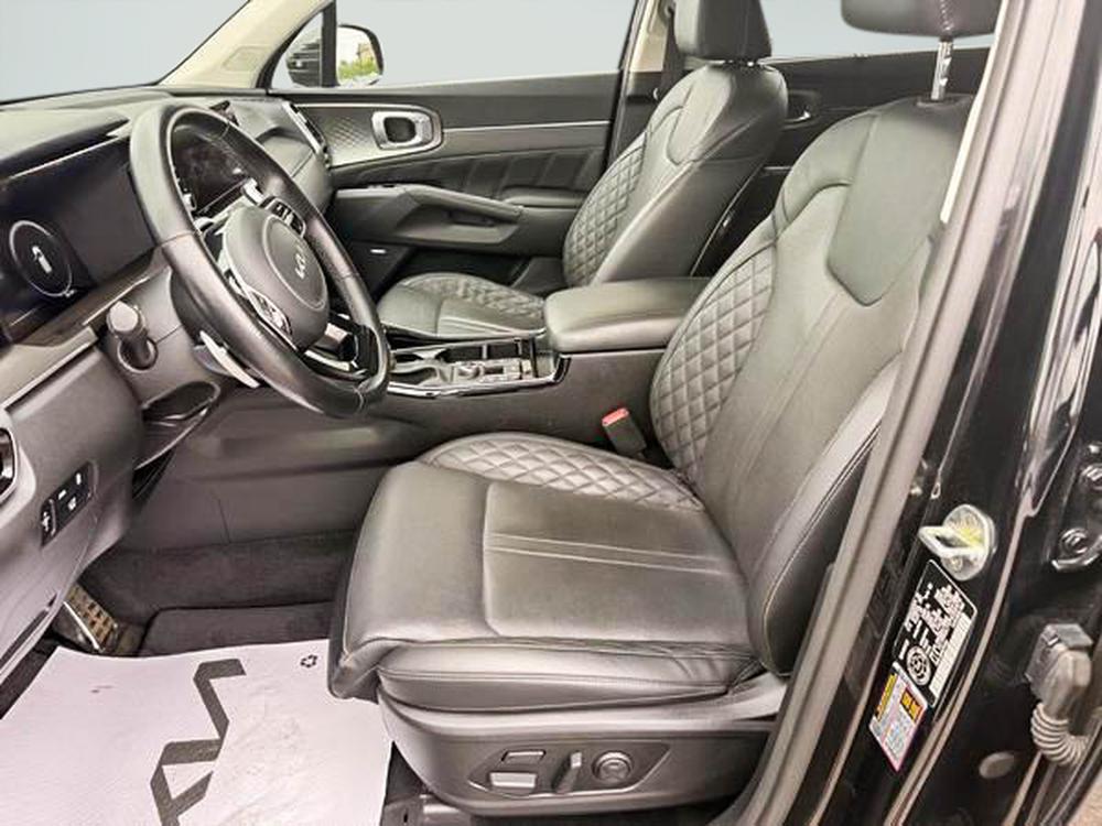 Kia Sorento SX 2023 d&rsquo;occasion à vendre - 16