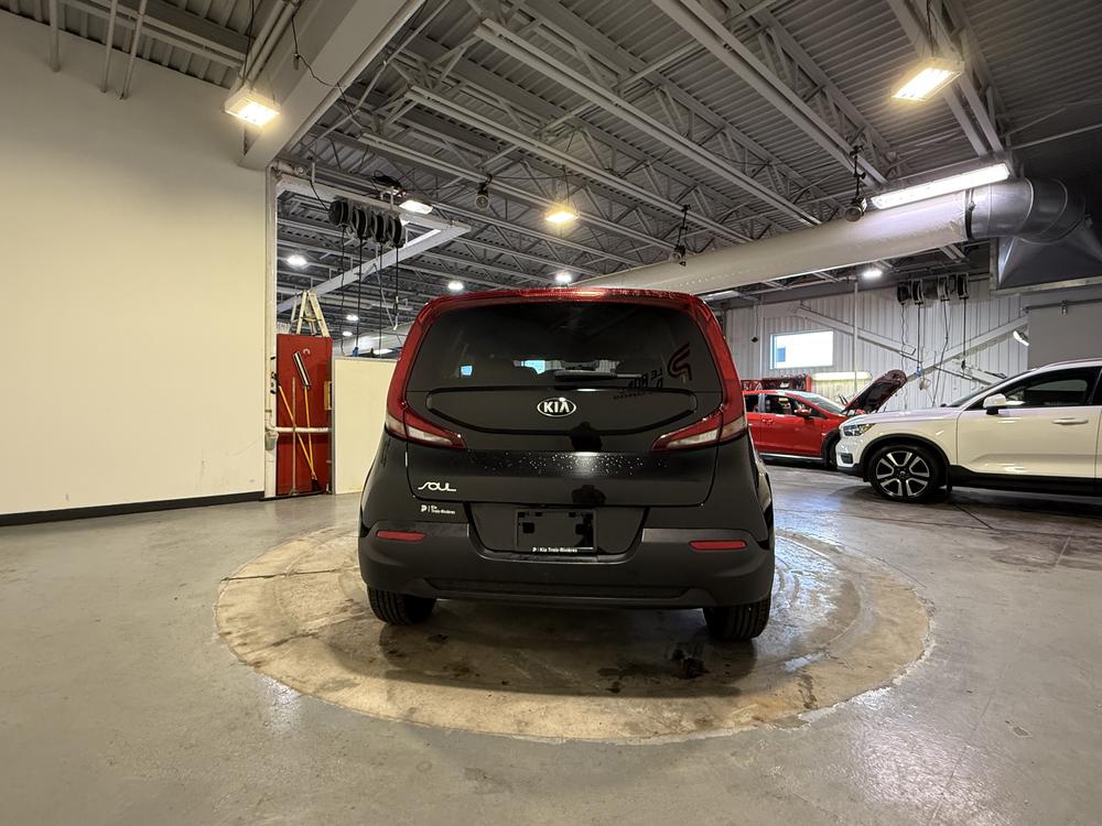 Kia Soul LX 2021 d&rsquo;occasion à vendre - 4