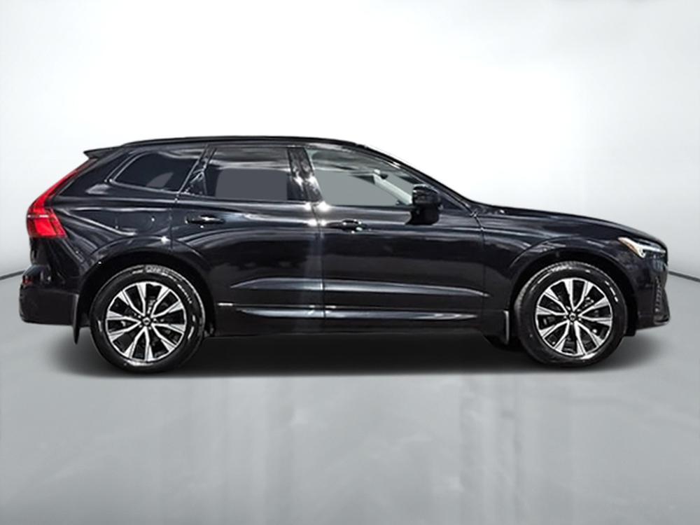 Volvo XC60 B5 CORE AWD 2024 à vendre à Trois-Rivières - 4