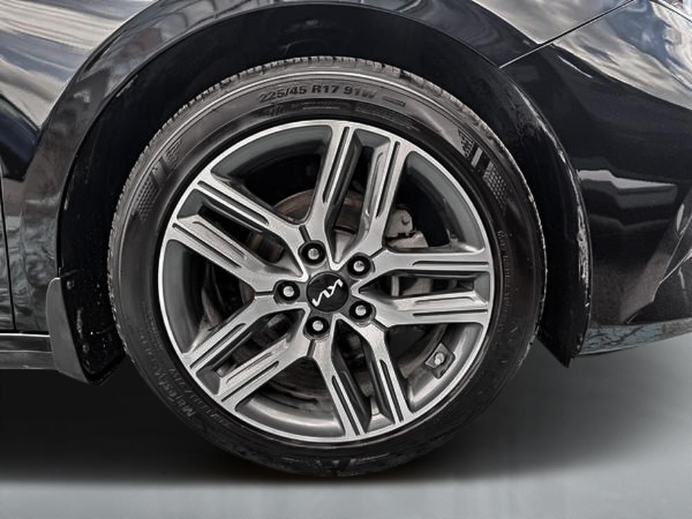 Kia Forte EX+ 2024 d&rsquo;occasion à vendre - 12