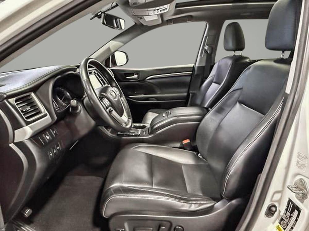 Toyota Highlander LIMITED 2014 d&rsquo;occasion à vendre - 18