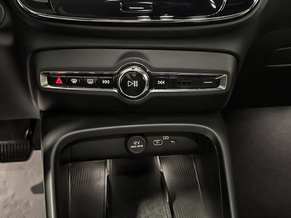 Volvo Recharge C40 tout électrique ELECTRIC TWIN CORE 2024 d&rsquo;occasion à vendre - 28