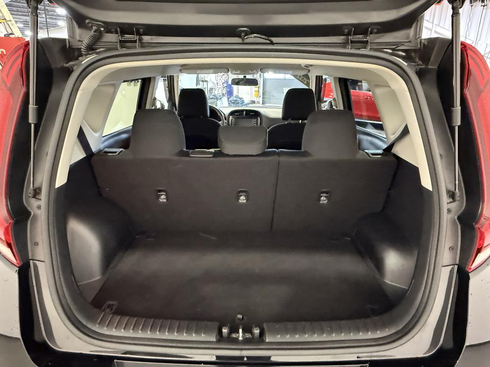 Kia Soul LX 2021 d&rsquo;occasion à vendre - 31