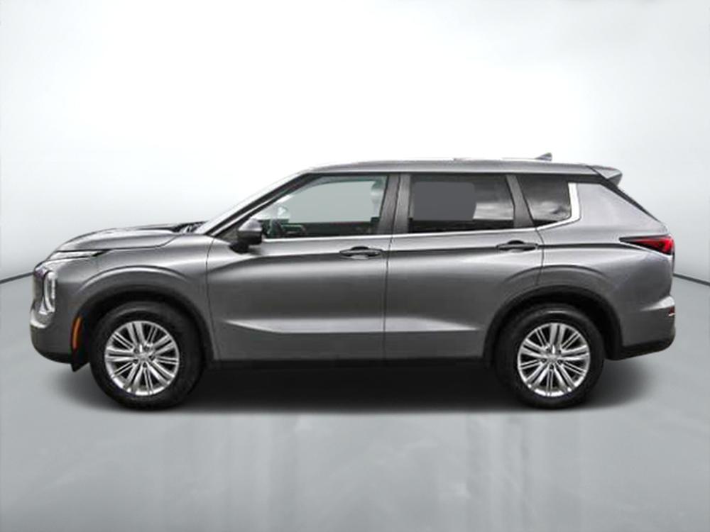 Mitsubishi Outlander ES 2022 d&rsquo;occasion à vendre - 3