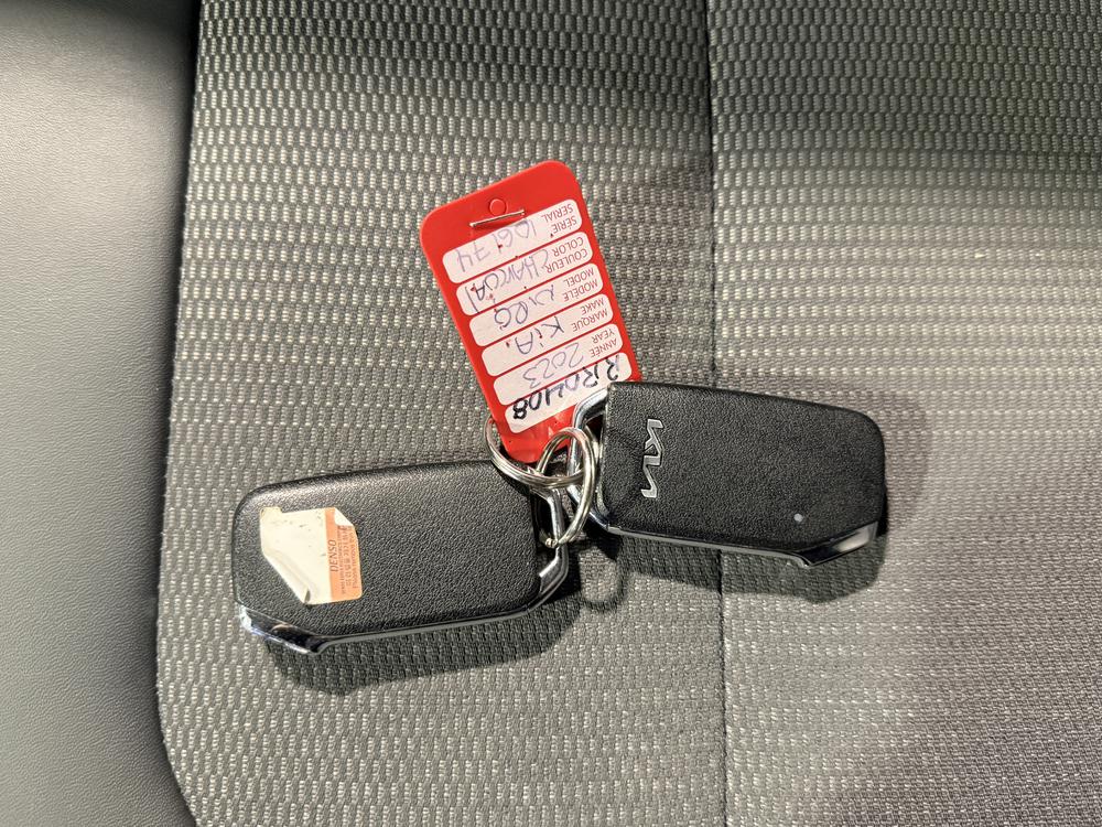 Kia Niro hybride rechargeable EX 2023 d&rsquo;occasion à vendre - 32