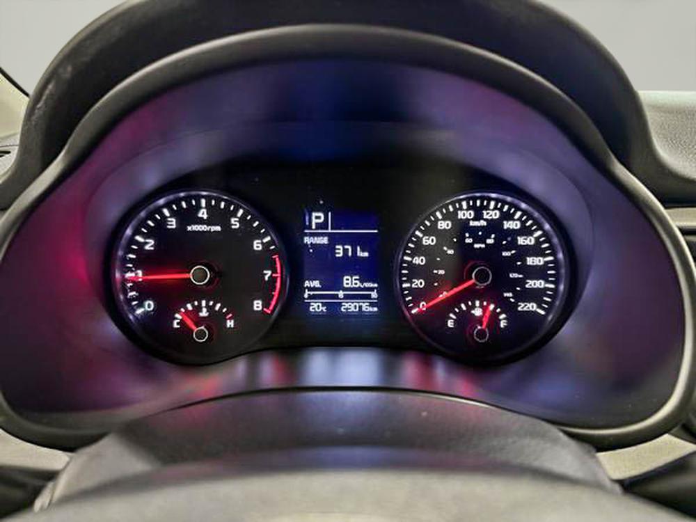 Kia Rio 5 portes 2022 Rouge usage à vendre Kia Rio 5 portes 2022 Rouge usage à vendre