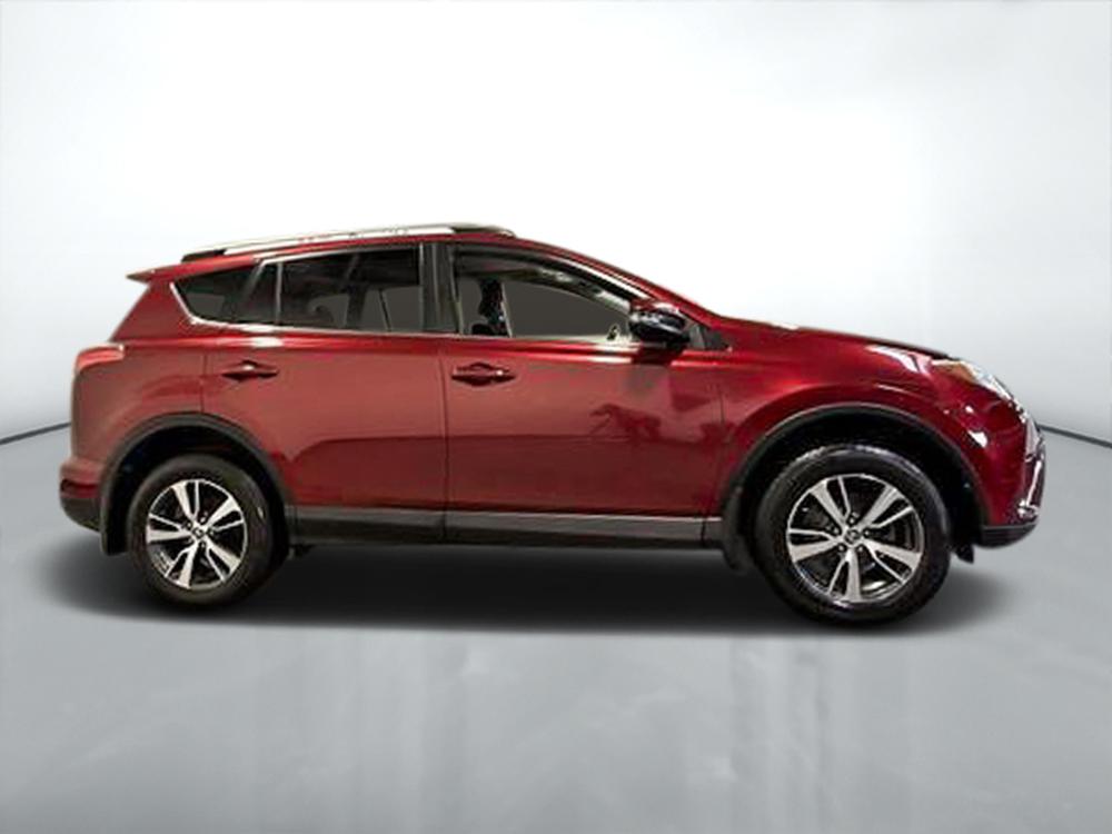 Toyota RAV4 xle 2018 d&rsquo;occasion à vendre - 2