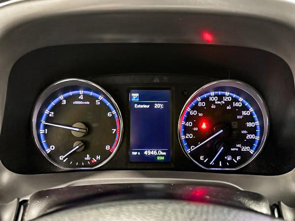Toyota RAV4 xle 2018 d&rsquo;occasion à vendre - 26