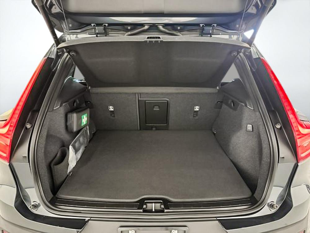 Volvo XC40 B5 PLUS DARK THEME 2026 d&rsquo;occasion à vendre - 31