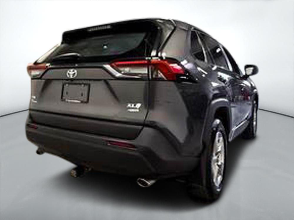 Toyota RAV4 xle 2021 d&rsquo;occasion à vendre - 3