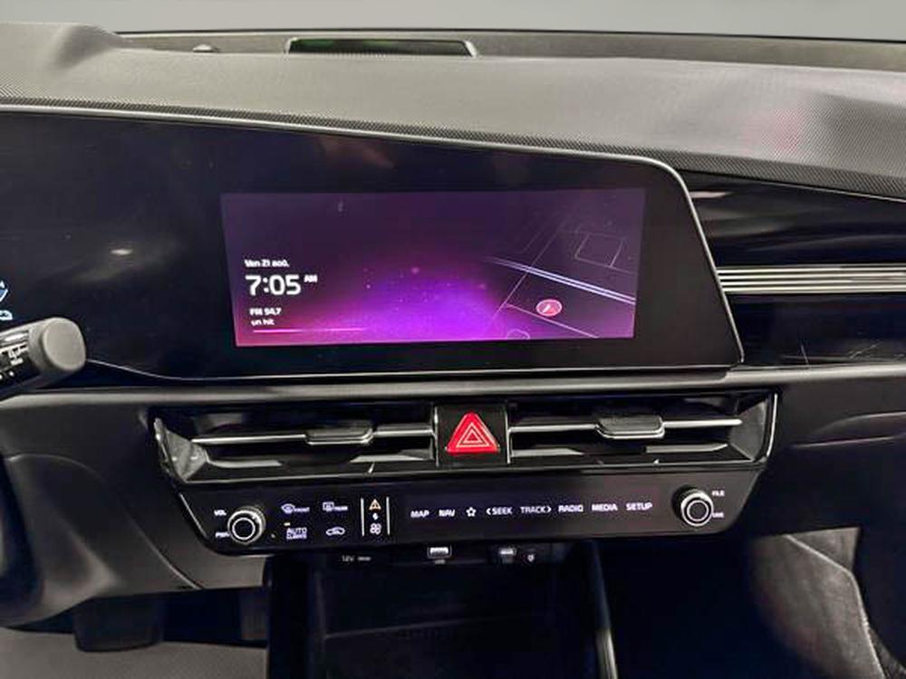 Kia Niro hybride rechargeable EX 2023 d&rsquo;occasion à vendre - 24