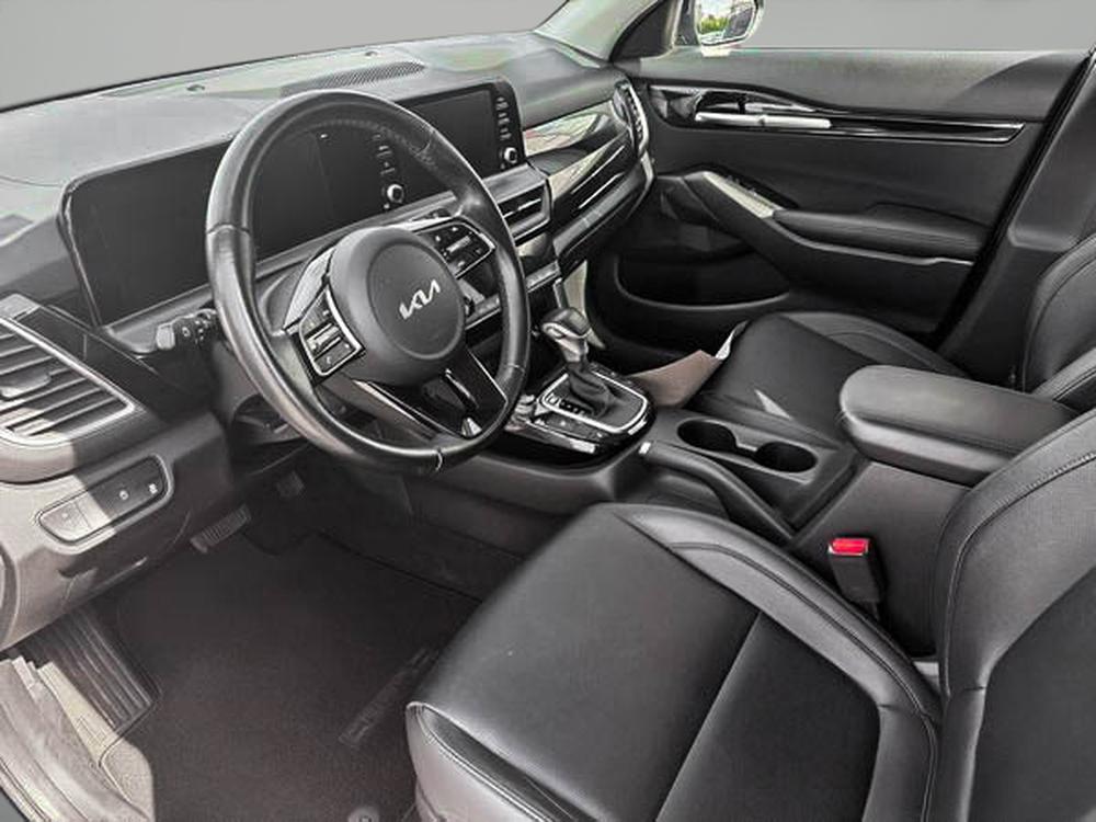 Kia Seltos 2024 Bleu usage à vendre Kia Seltos 2024 Bleu usage à vendre