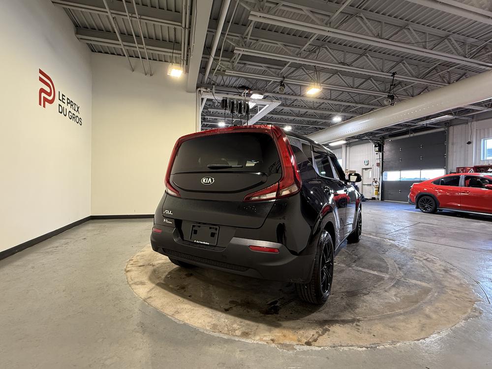 Kia Soul LX 2021 d&rsquo;occasion à vendre - 3