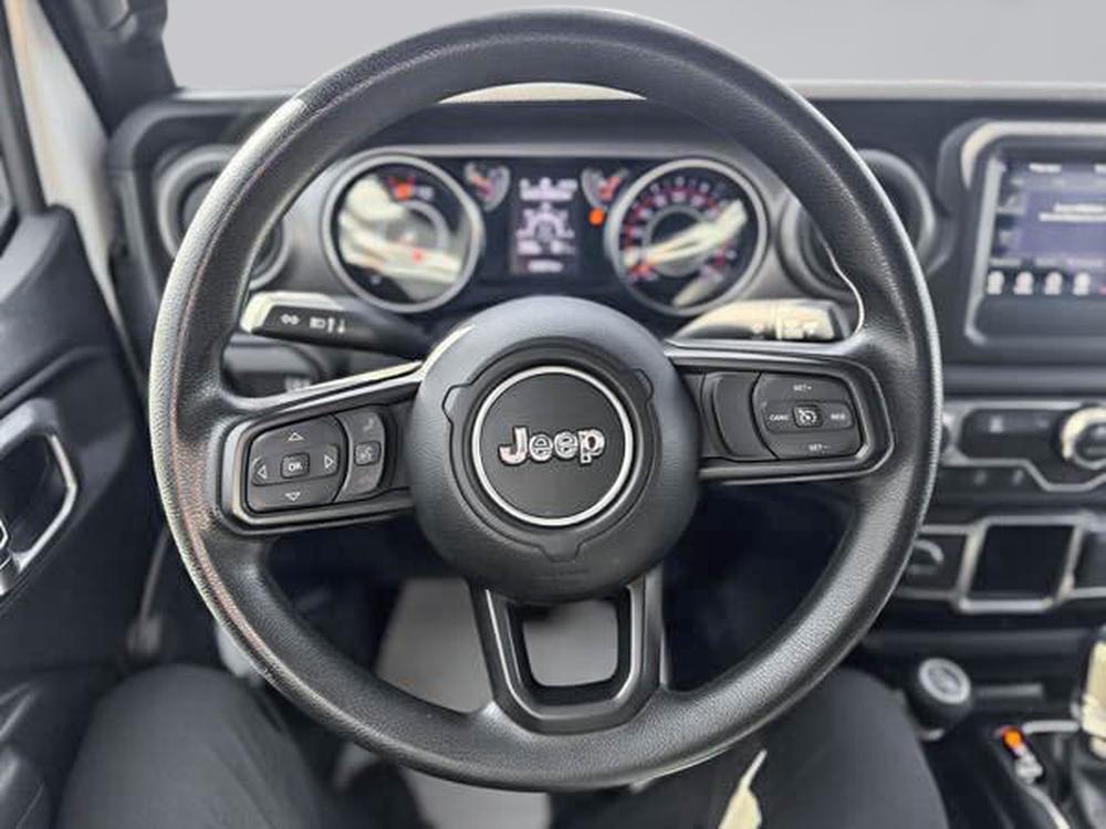 Jeep Wrangler SPORT 2023 d&rsquo;occasion à vendre - 12