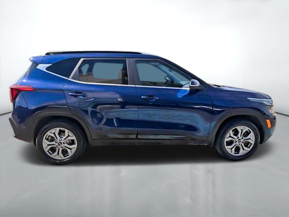Kia Seltos 2024 Bleu usage à vendre Kia Seltos 2024 Bleu usage à vendre