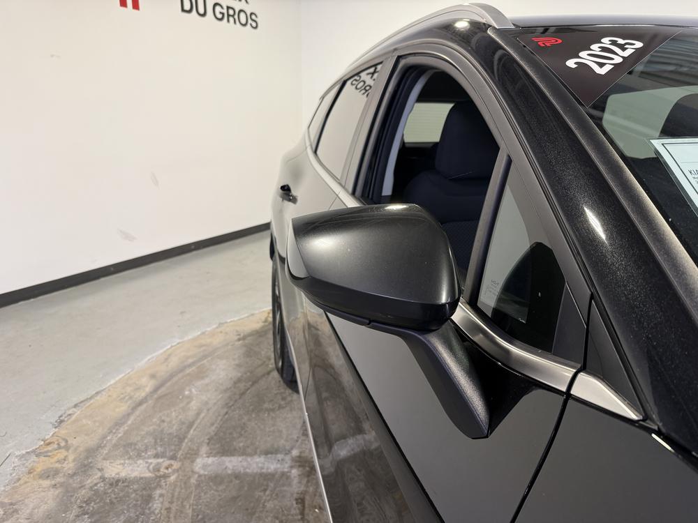 Kia Sportage LX 2023 d&rsquo;occasion à vendre - 11