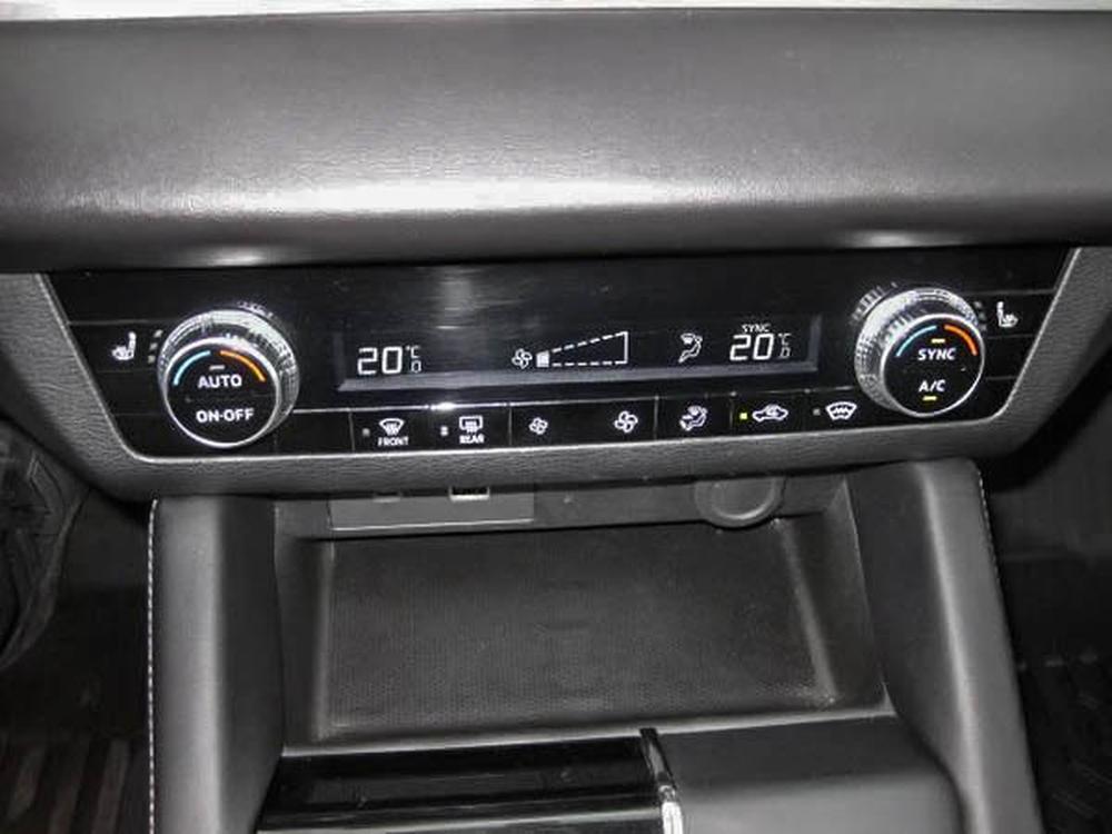 Mitsubishi Outlander ES 2022 d&rsquo;occasion à vendre - 21