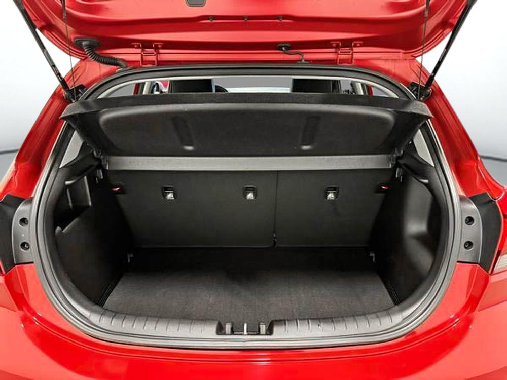 Kia Rio 5 portes 2022 Rouge usage à vendre Kia Rio 5 portes 2022 Rouge usage à vendre