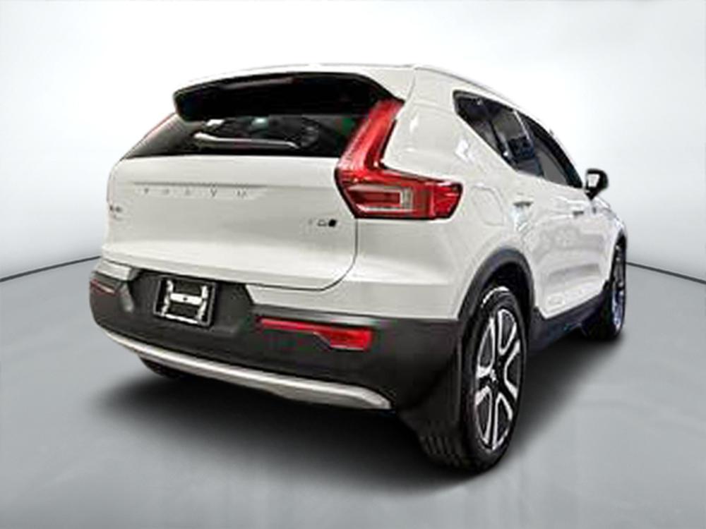 Volvo XC40 T5 Momentum 2022 à vendre à Trois-Rivières - 3