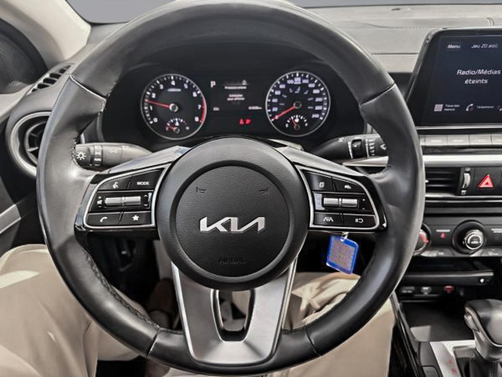 Kia Forte EX+ 2024 d&rsquo;occasion à vendre - 21