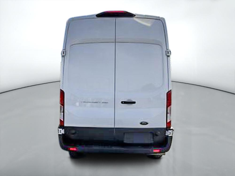 Ford Transit fourgon utilitaire 250 HR Cargo 2024 d&rsquo;occasion à vendre - 4