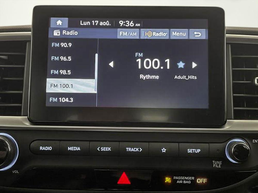 Hyundai Venue Essential / toit noir 2024 d&rsquo;occasion à vendre - 19