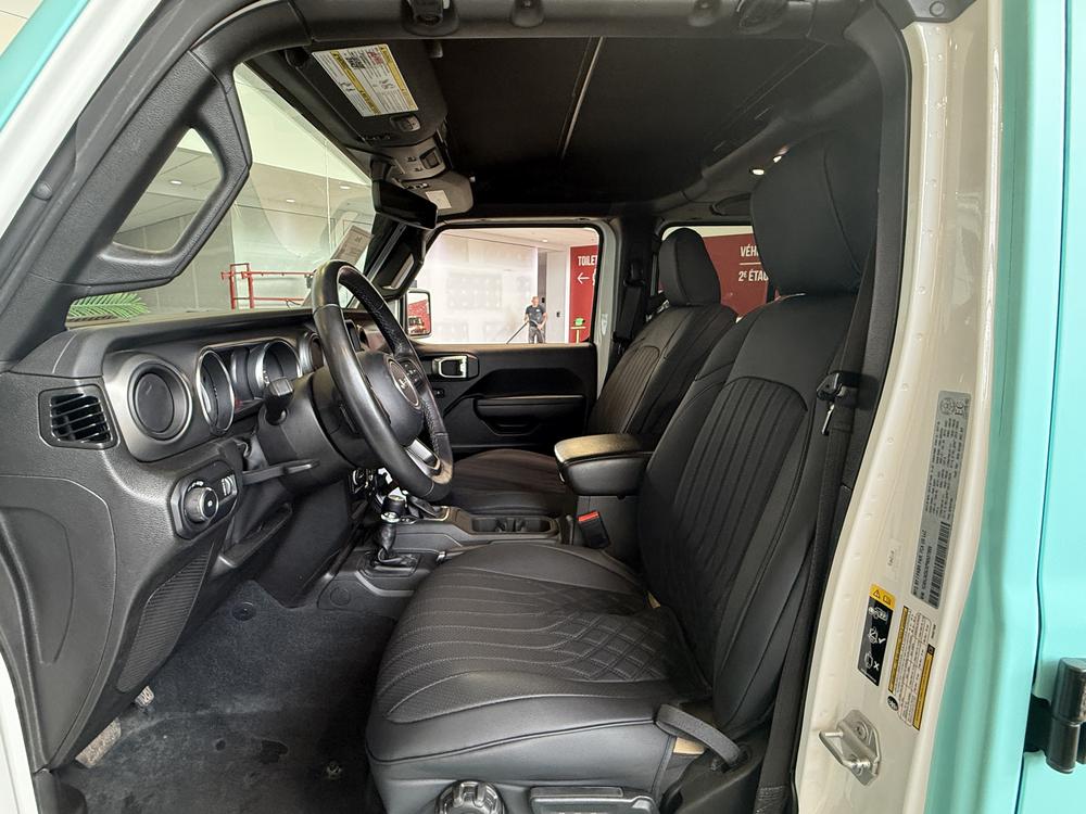 Jeep Wrangler 2023 Blanc usage à vendre Jeep Wrangler 2023 Blanc usage à vendre