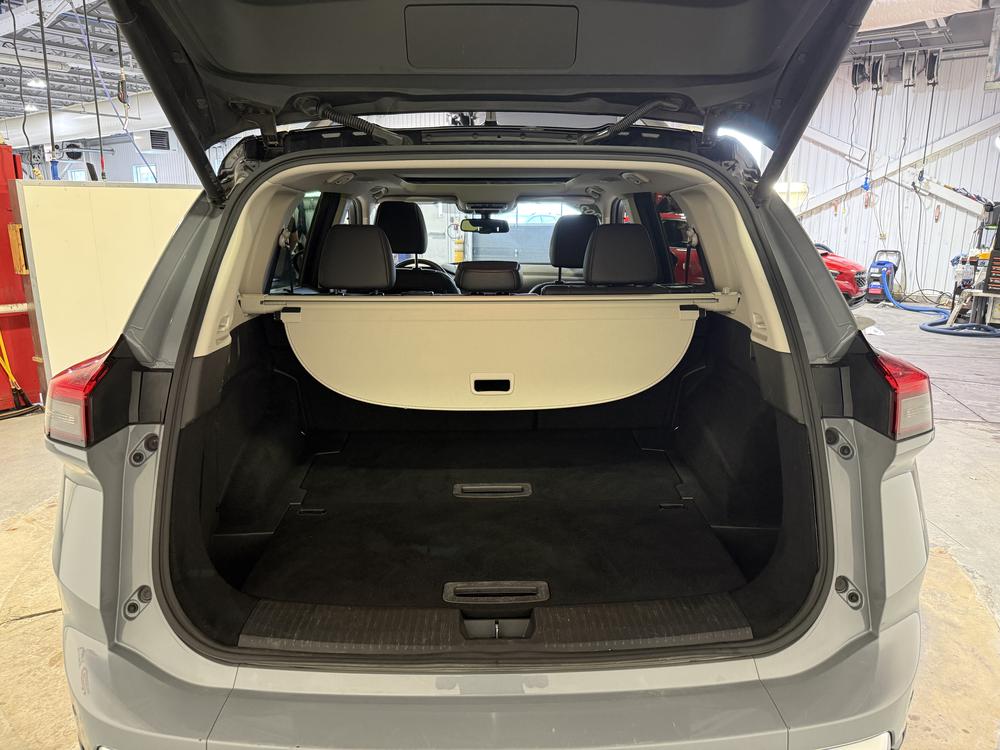 Nissan Rogue Platinum 2024 d&rsquo;occasion à vendre - 32