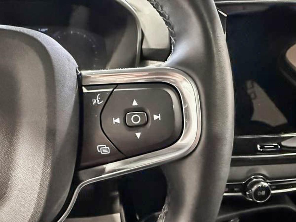 Volvo XC40 T5 Momentum 2022 à vendre à Trois-Rivières - 21