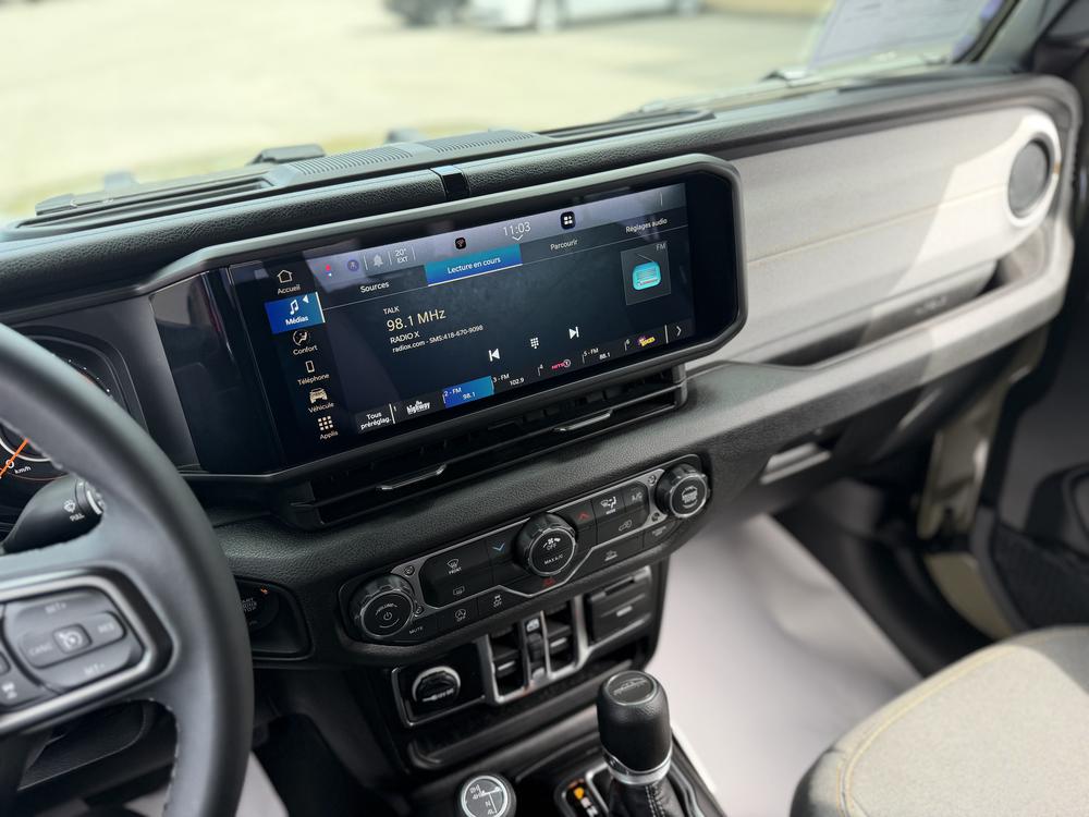 Jeep Gladiator Sport s 2026 d&rsquo;occasion à vendre - 16
