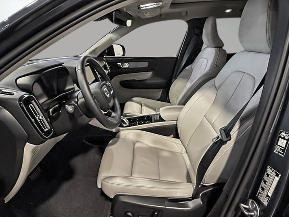 Volvo XC40 B5 PLUS DARK THEME 2026 d&rsquo;occasion à vendre - 17