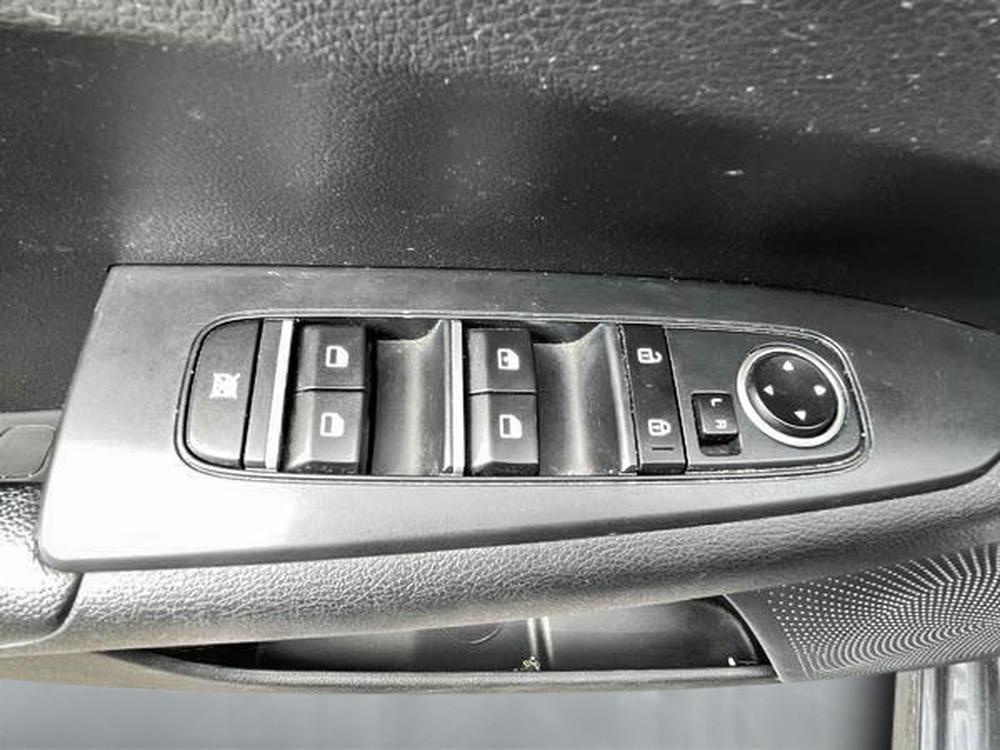 Kia Forte LX 2020 d&rsquo;occasion à vendre - 11