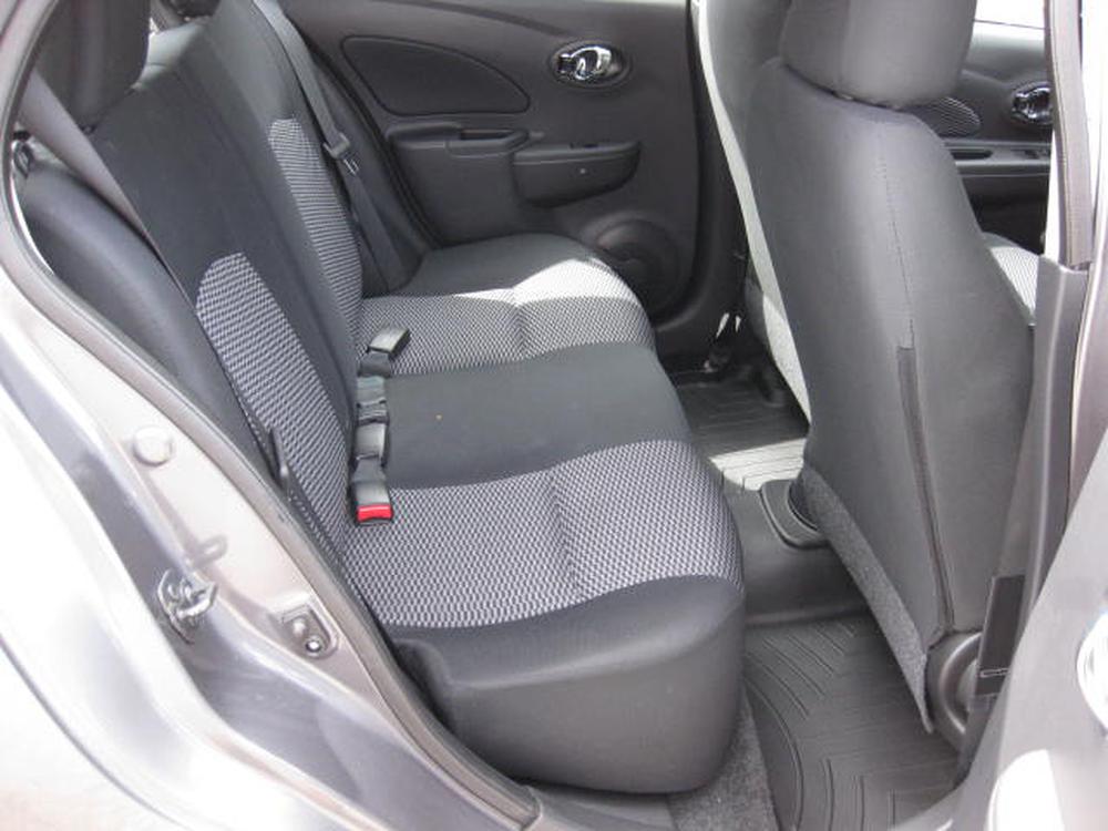 Nissan Micra 2017 Gris usage à vendre Nissan Micra 2017 Gris usage à vendre