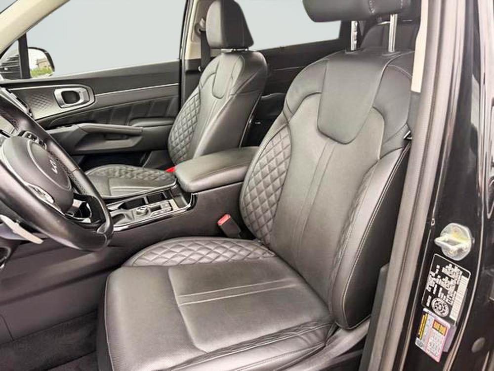 Kia Sorento SX 2023 d&rsquo;occasion à vendre - 17