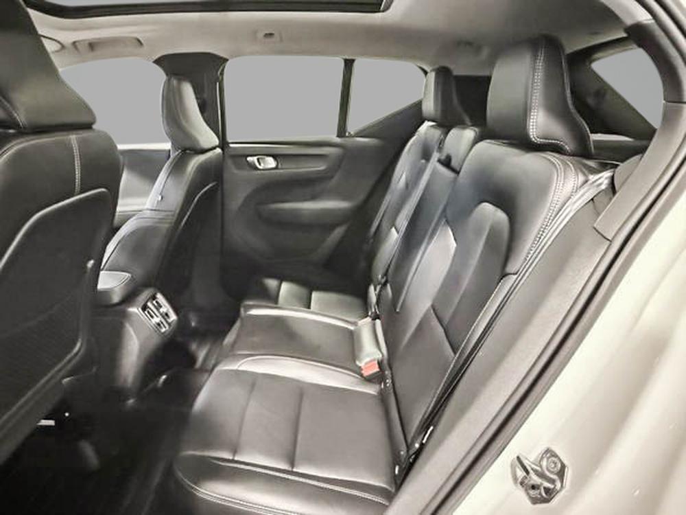 Volvo XC40 T5 Momentum 2022 à vendre à Trois-Rivières - 30