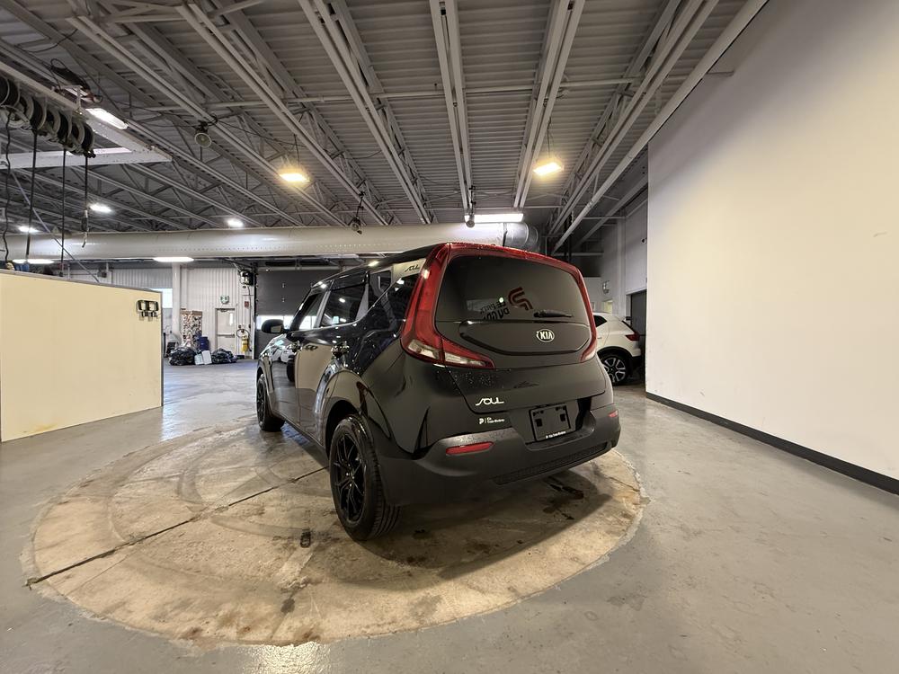 Kia Soul LX 2021 d&rsquo;occasion à vendre - 6