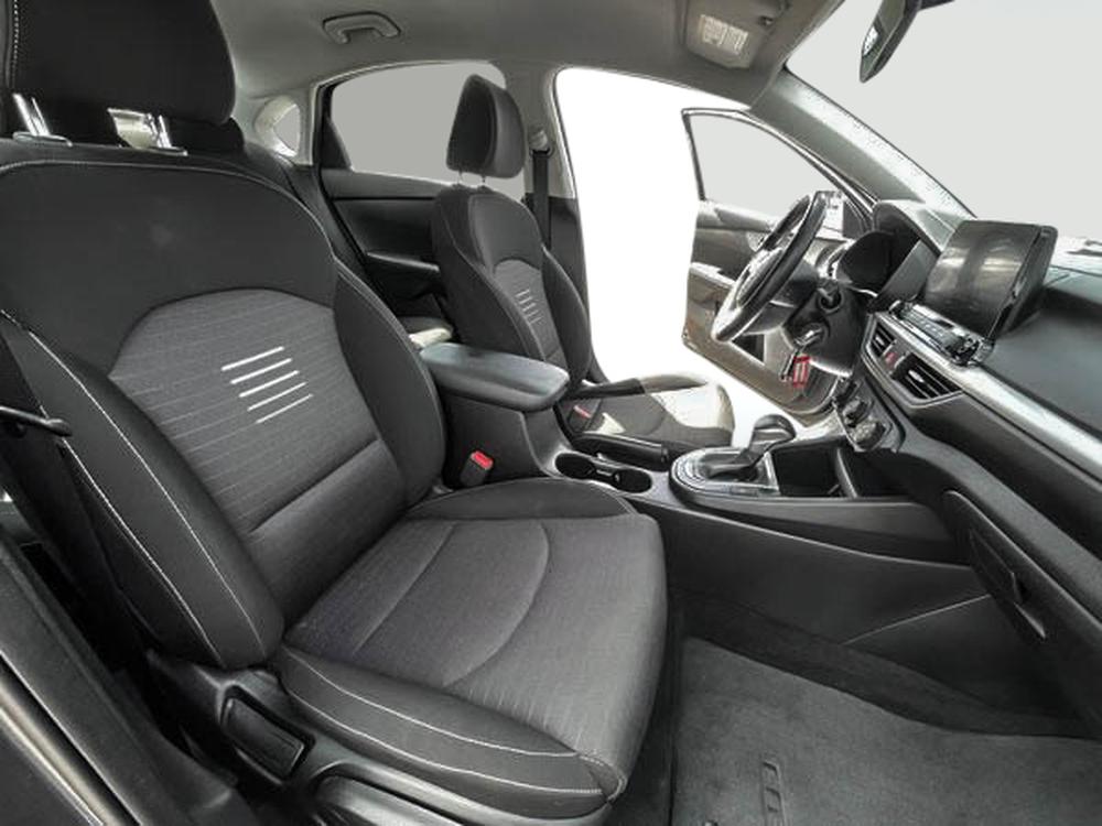 Kia Forte LX 2020 d&rsquo;occasion à vendre - 28