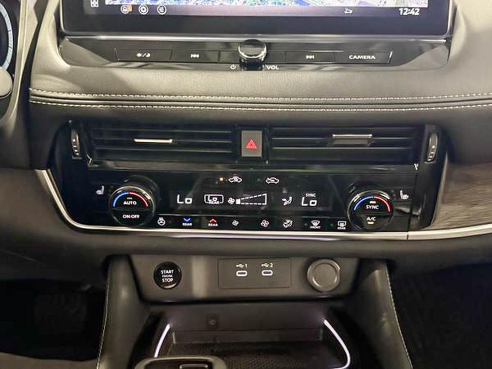 Nissan Rogue Platinum 2024 d&rsquo;occasion à vendre - 29