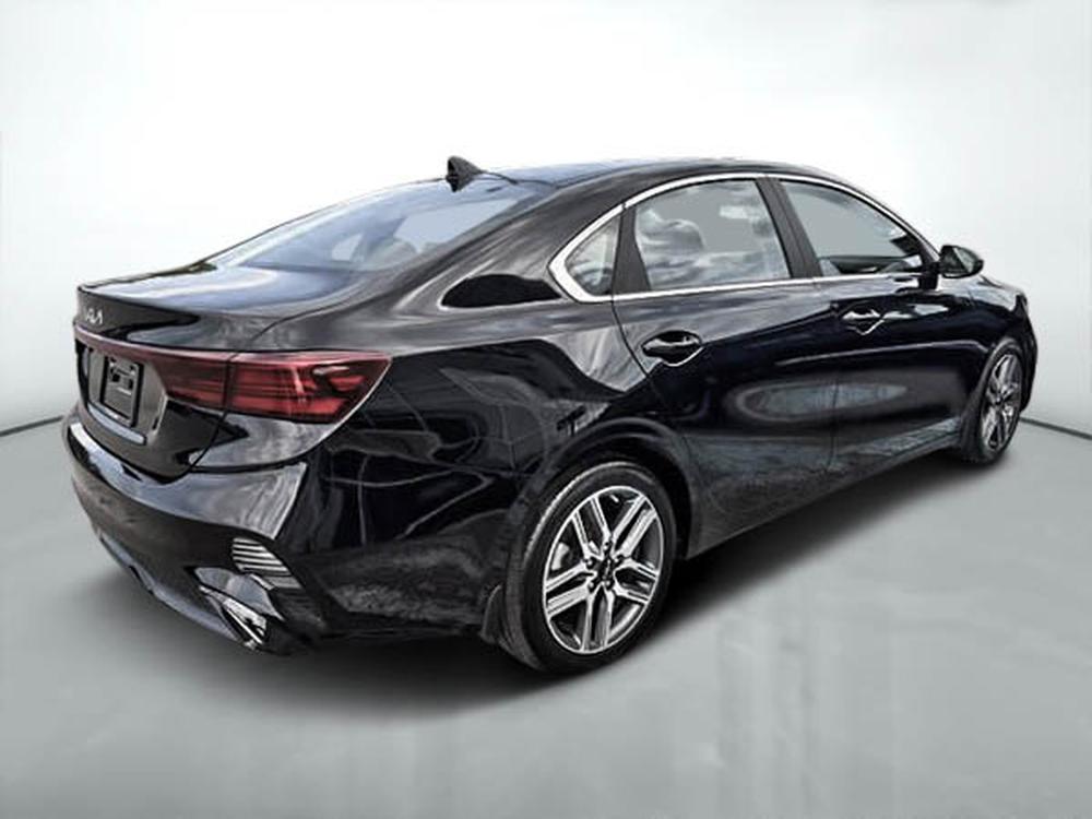 Kia Forte EX+ 2024 d&rsquo;occasion à vendre - 7